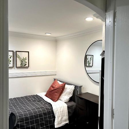 6-A Diamond In Yonkers, Ny Apartment Bagian luar foto
