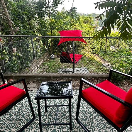 6-A Diamond In Yonkers, Ny Apartment Bagian luar foto