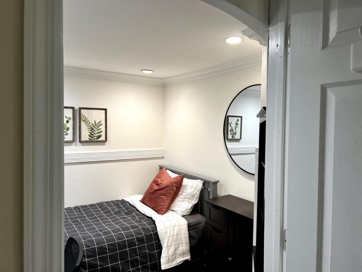 6-A Diamond In Yonkers, Ny Apartment Bagian luar foto