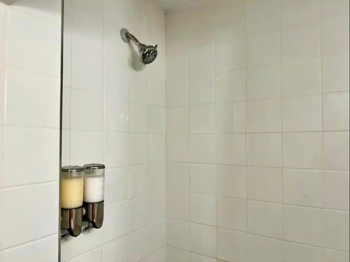 6-A Diamond In Yonkers, Ny Apartment Bagian luar foto