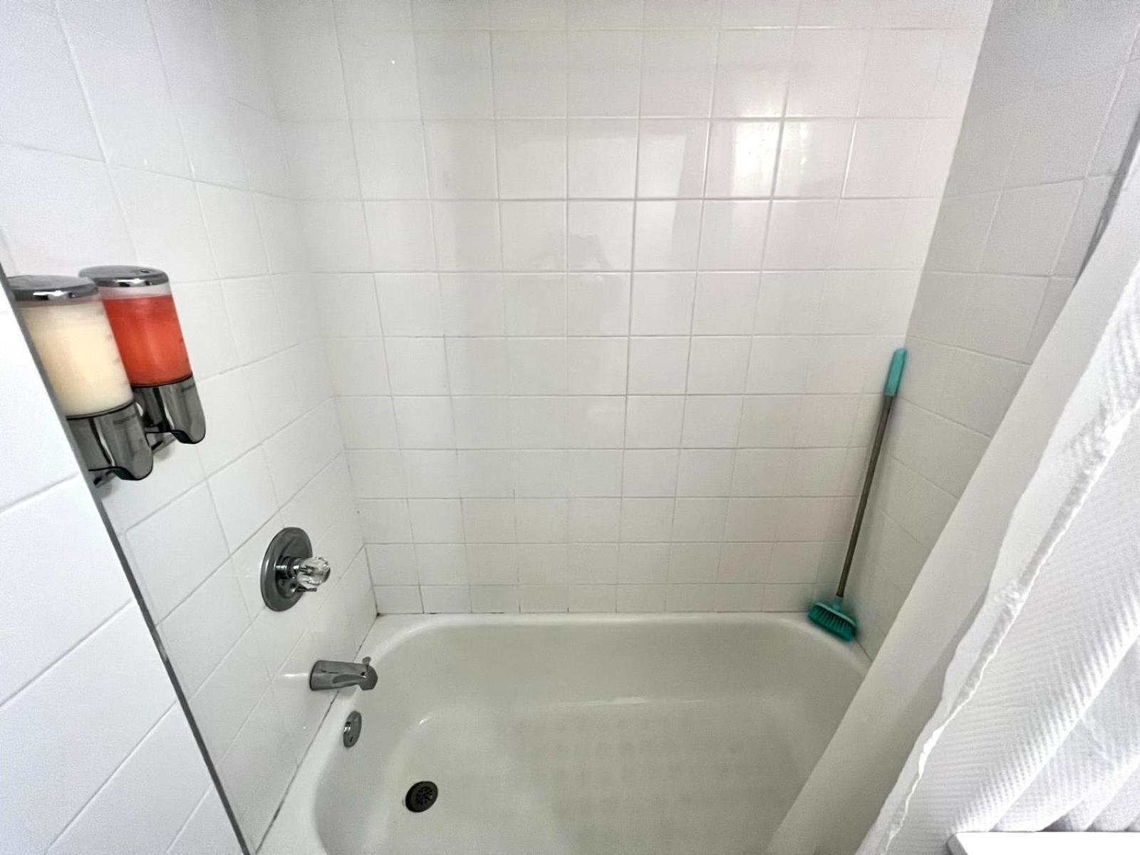 6-A Diamond In Yonkers, Ny Apartment Bagian luar foto